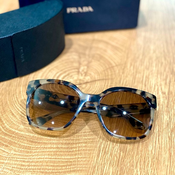 Prada Accessories - Prada tortoise oversized sunglasses